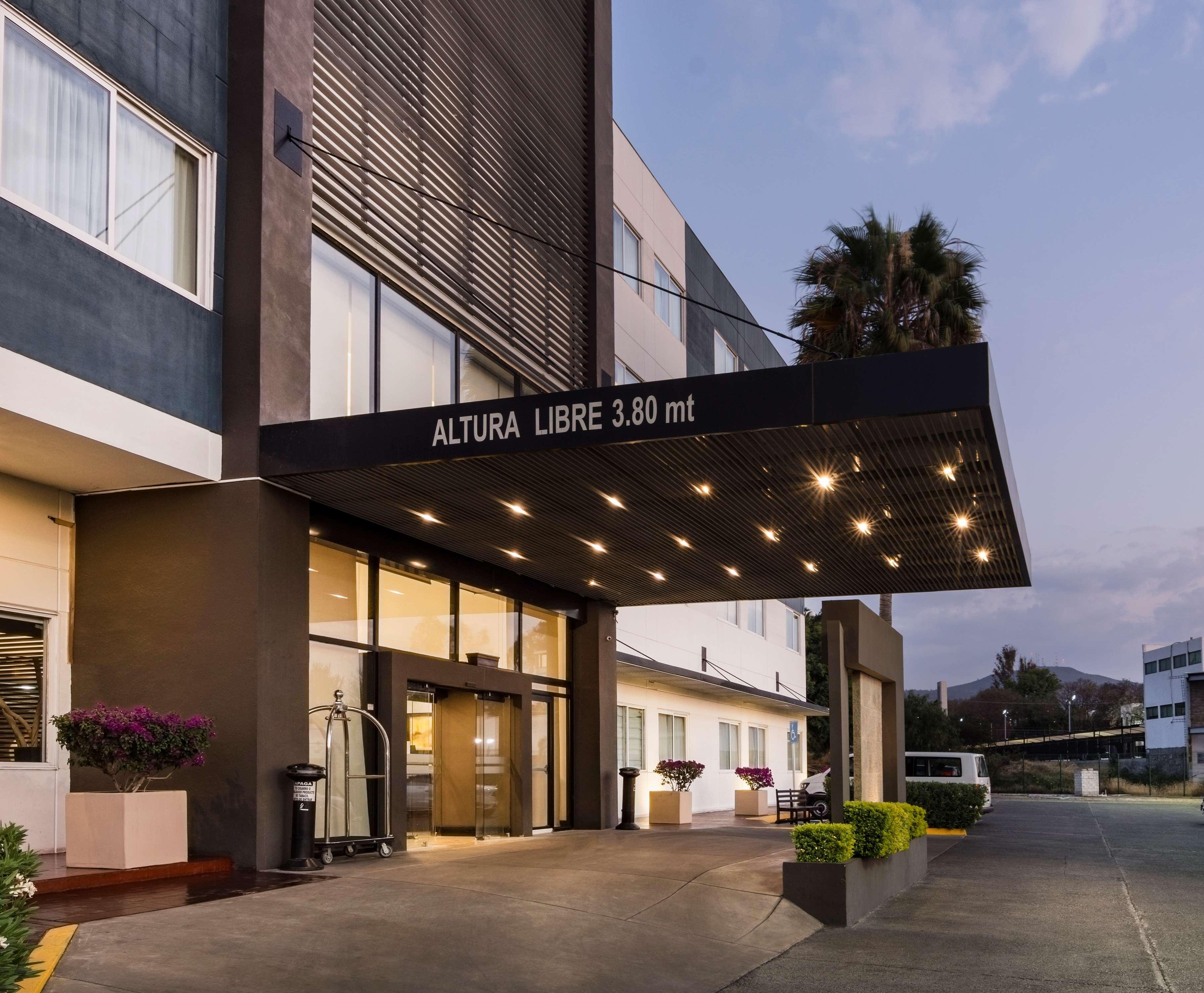 Doubletree By Hilton Queretaro Hotell Eksteriør bilde